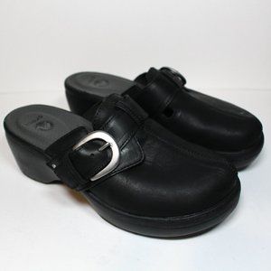 Crocs Cobbler Leather Buckle Clogs Womens Black Slip Mule Shoes - Size 7